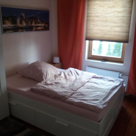 Pensionszimmer Luetzowzimmer Любек Экстерьер фото
