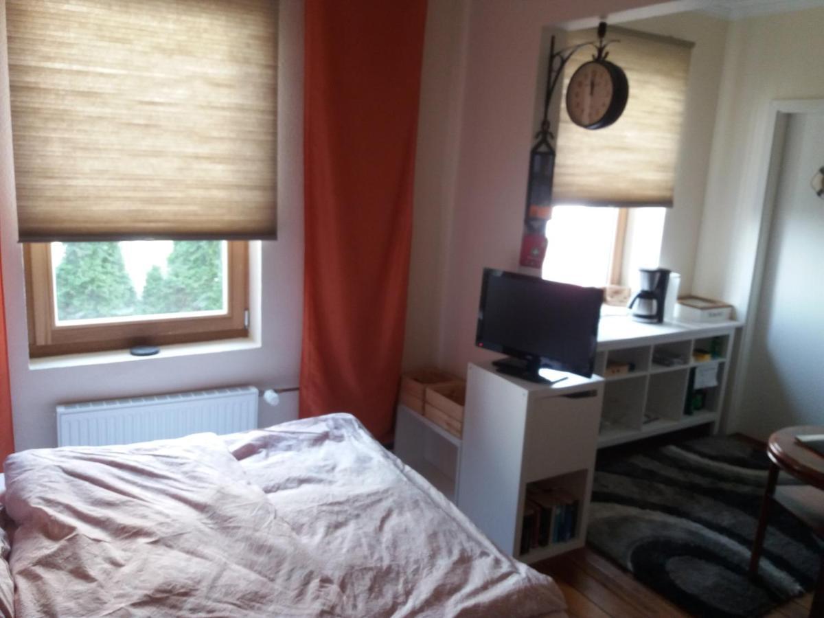 Pensionszimmer Luetzowzimmer Любек Экстерьер фото