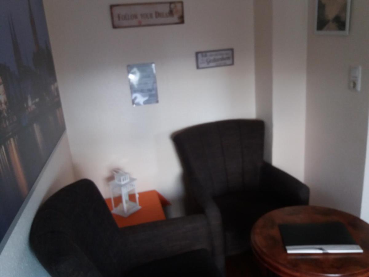Pensionszimmer Luetzowzimmer Любек Экстерьер фото