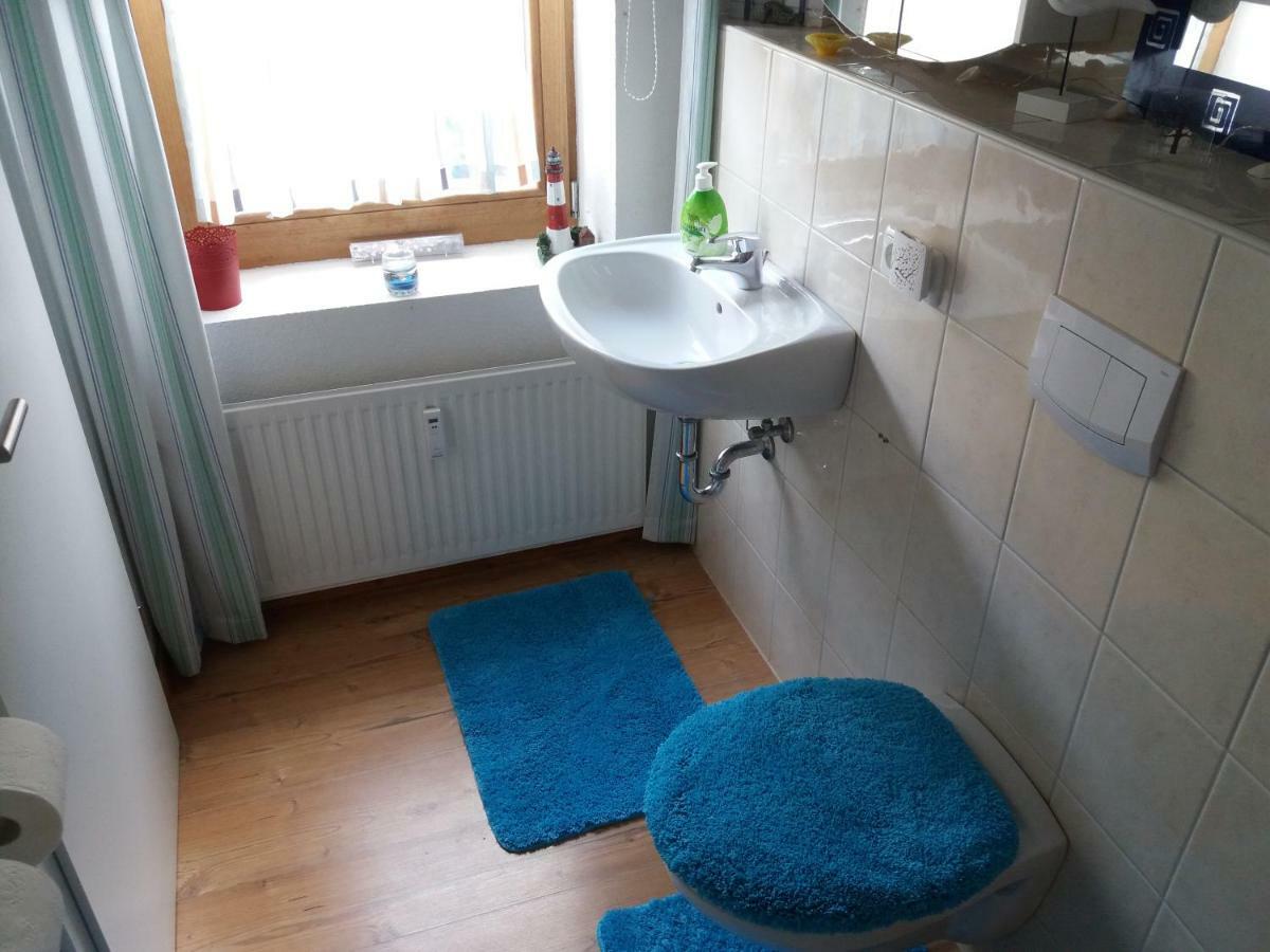 Pensionszimmer Luetzowzimmer Любек Экстерьер фото